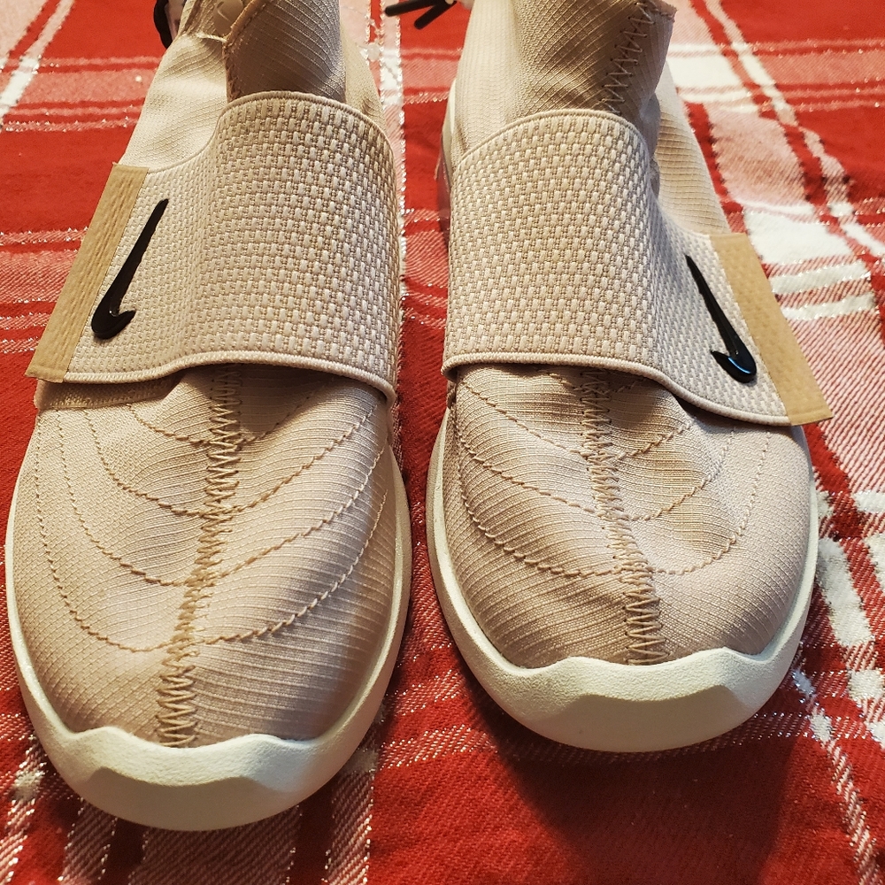 Nike Air Fear Of God Moccasin AT8086-200 Particle Beige Size 4.